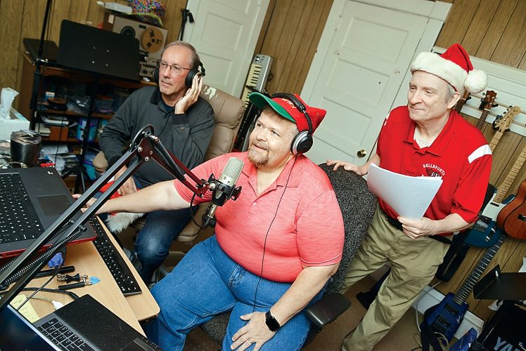 Musicians make merry with 2020 | News, Sports, Jobs - Vimarsana News